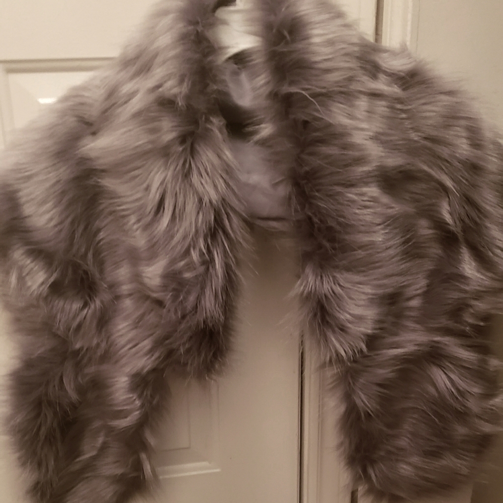 Women's Long Faux Fur for Wedding or Bridal Fox Grey